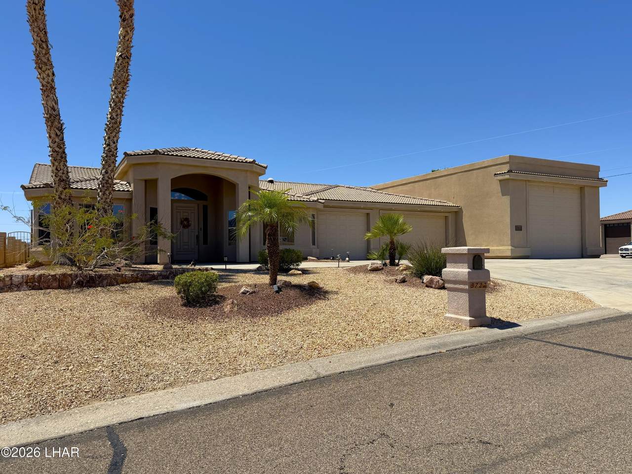 https://bt-photos.global.ssl.fastly.net/lakehavasu/1280_boomver_1_1041011-2.jpg