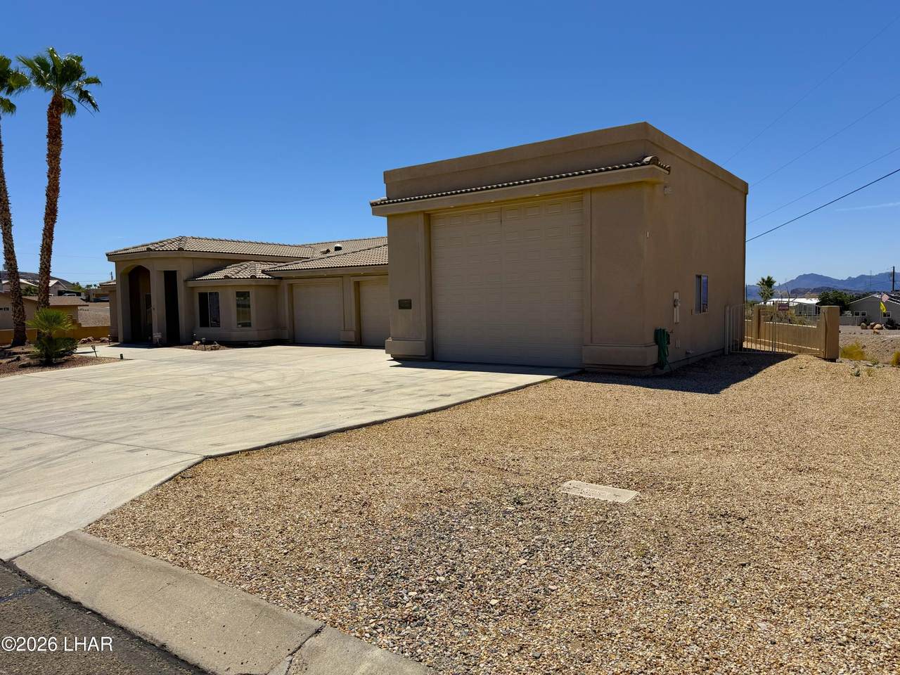 https://bt-photos.global.ssl.fastly.net/lakehavasu/1280_boomver_1_1041011-2.jpg