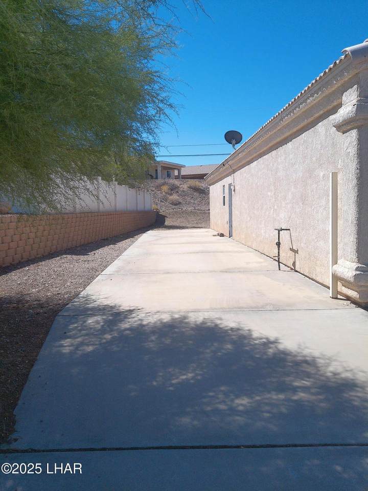 https://bt-photos.global.ssl.fastly.net/lakehavasu/1280_boomver_1_1041030-2.jpg