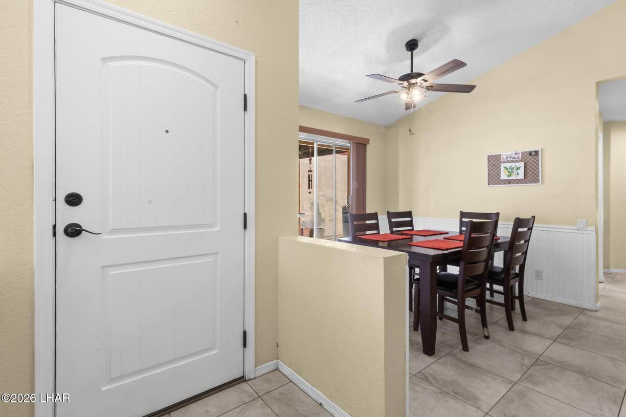https://bt-photos.global.ssl.fastly.net/lakehavasu/1280_boomver_1_1041036-2.jpg