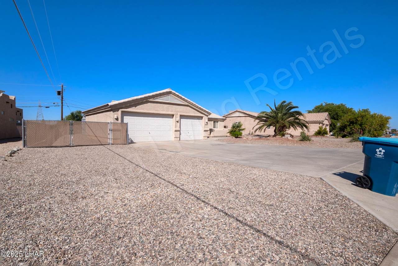 https://bt-photos.global.ssl.fastly.net/lakehavasu/1280_boomver_1_1041055-2.jpg