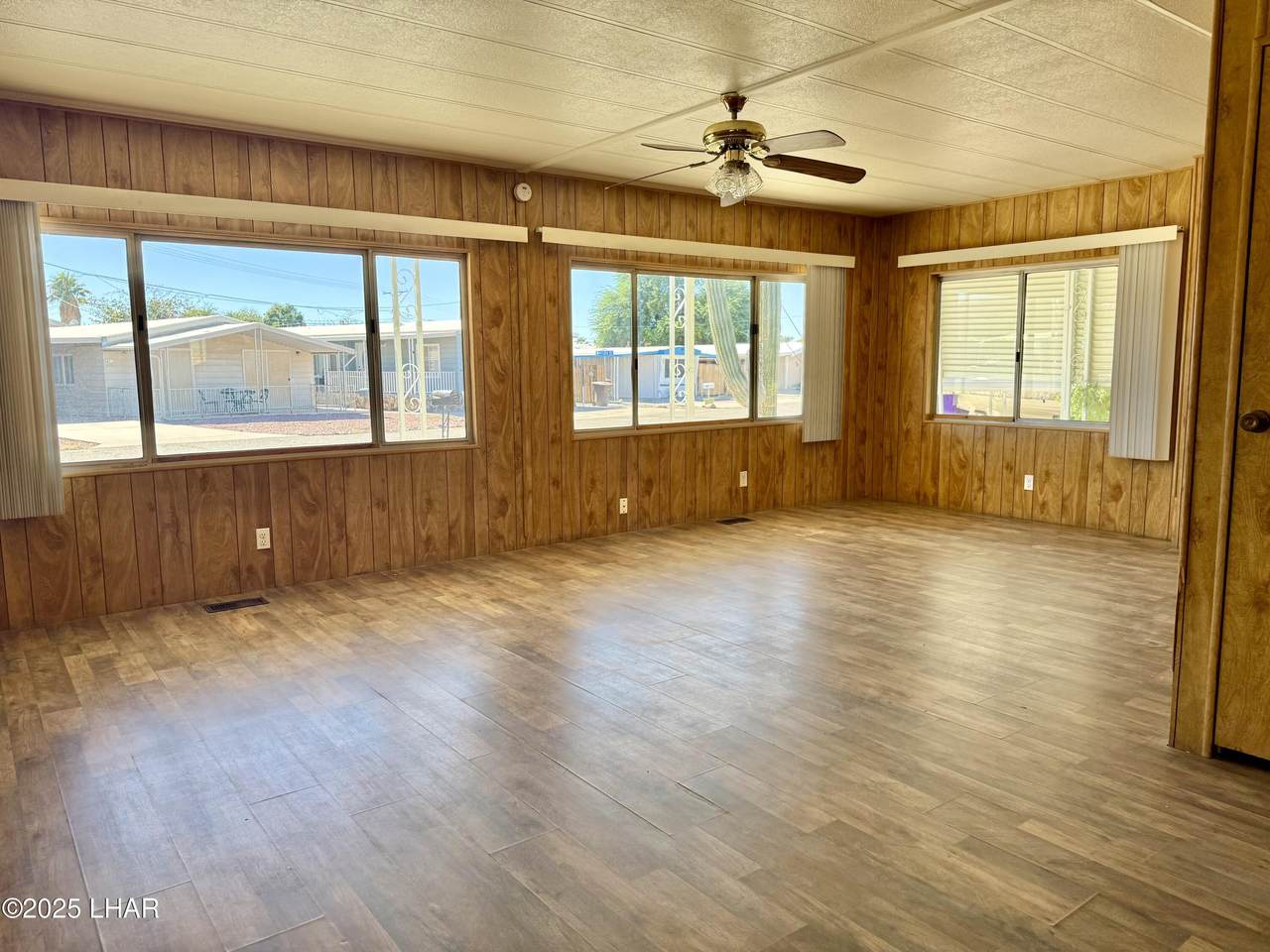 https://bt-photos.global.ssl.fastly.net/lakehavasu/1280_boomver_1_1041059-2.jpg