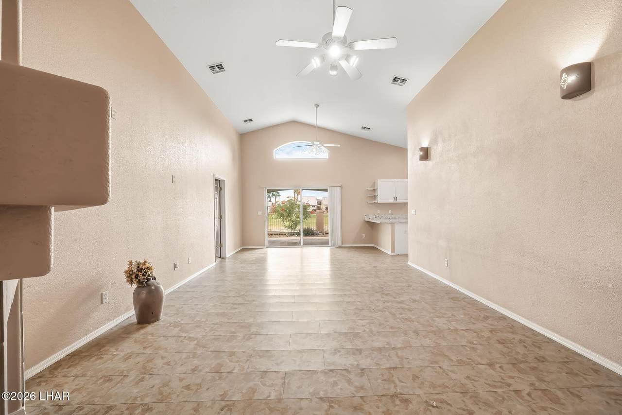 https://bt-photos.global.ssl.fastly.net/lakehavasu/1280_boomver_1_1041065-2.jpg