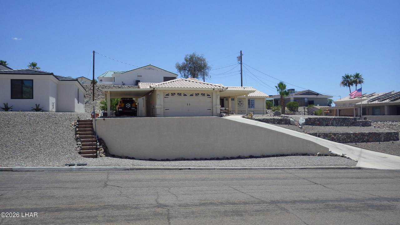 3158 Maverick Dr - Photo 1