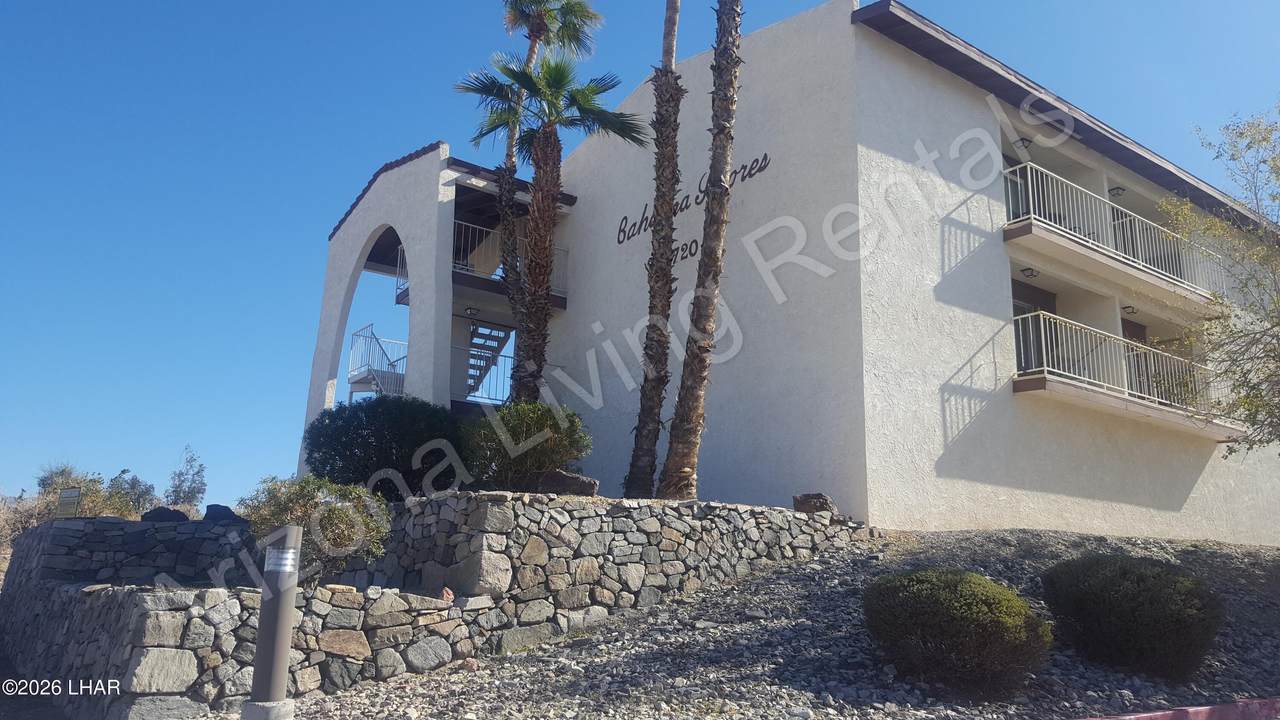 1720 Bahama Ave - Photo 1