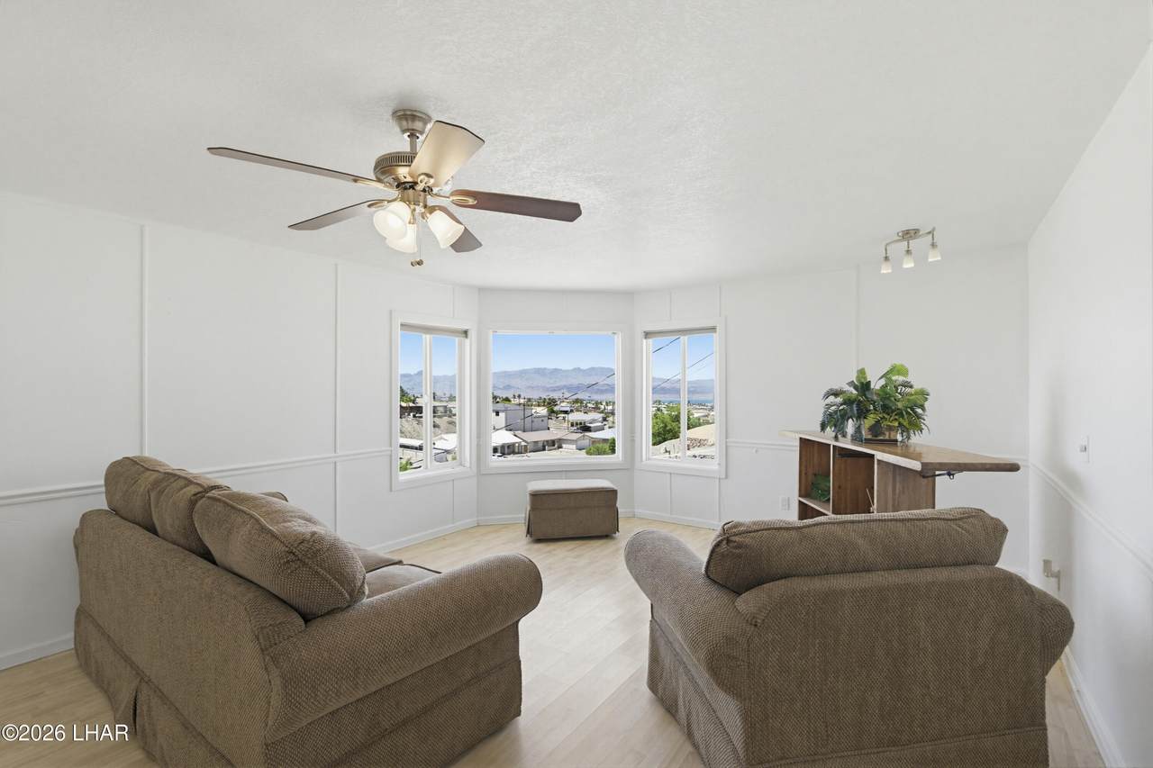 https://bt-photos.global.ssl.fastly.net/lakehavasu/1280_boomver_1_1041100-2.jpg