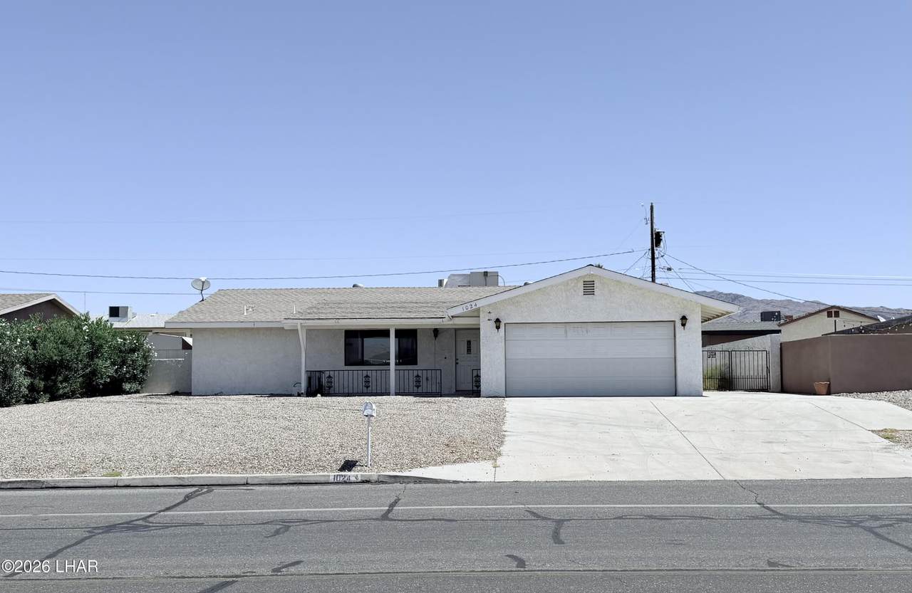 1024 Thunderbolt Ave - Photo 1