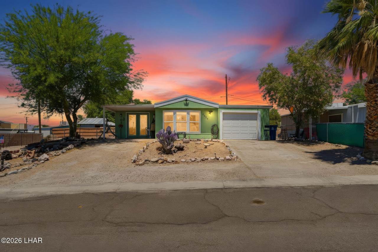 3034 Latrelle Dr - Photo 1