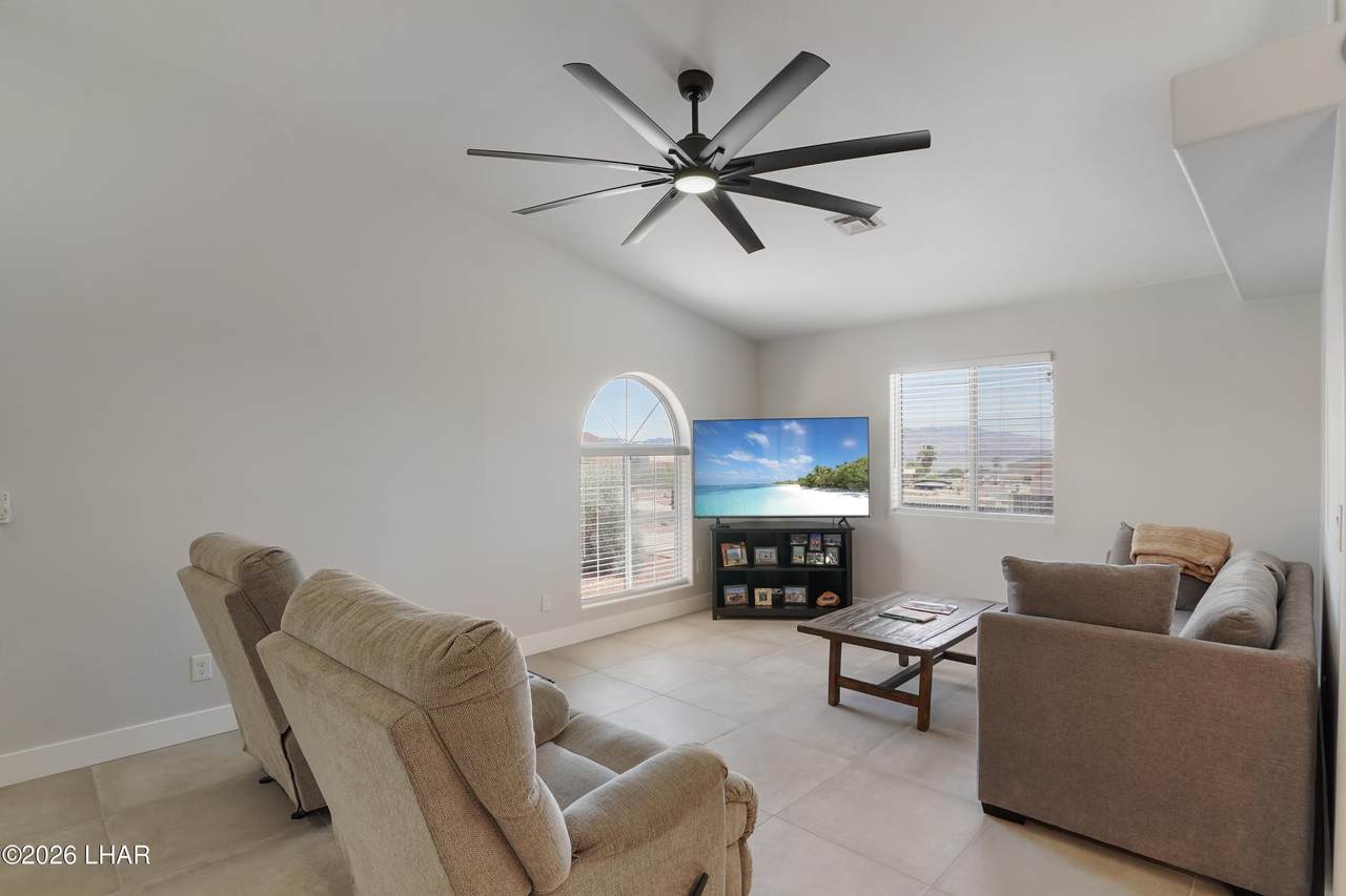 https://bt-photos.global.ssl.fastly.net/lakehavasu/1280_boomver_1_1041126-2.jpg