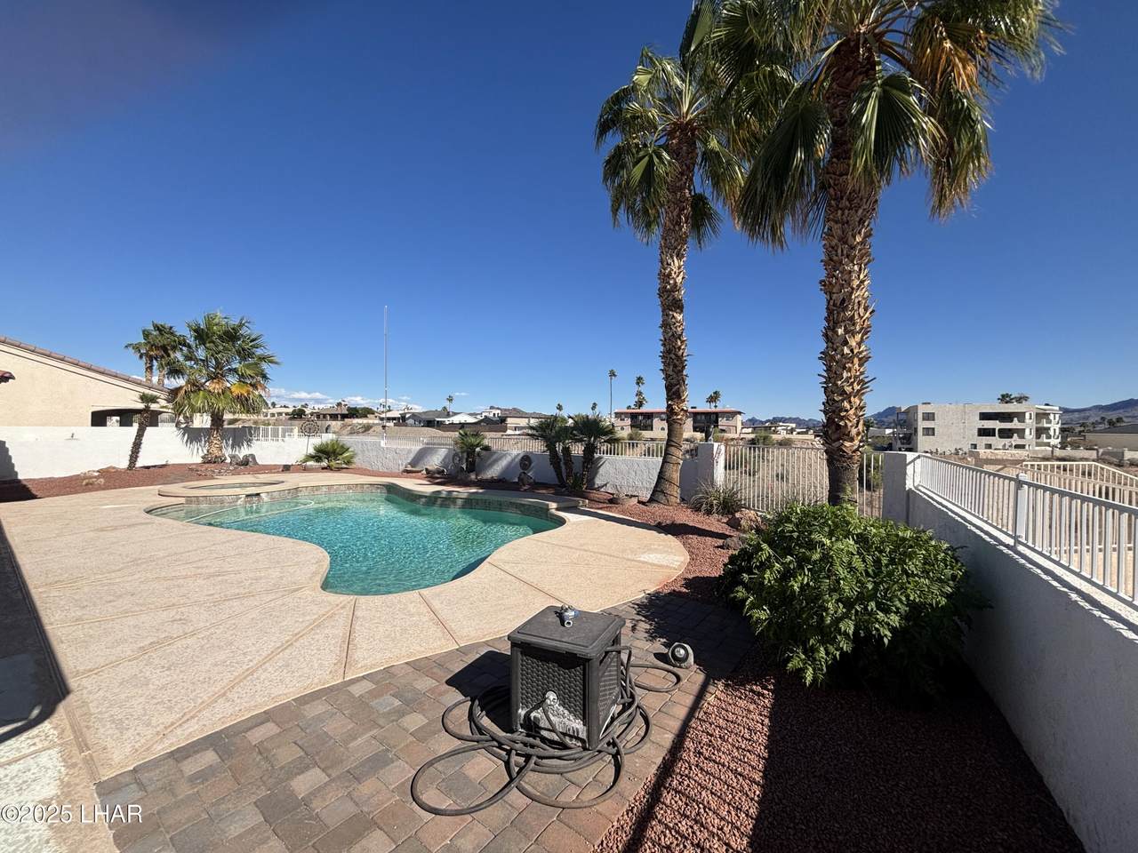 https://bt-photos.global.ssl.fastly.net/lakehavasu/1280_boomver_1_1041128-2.jpg