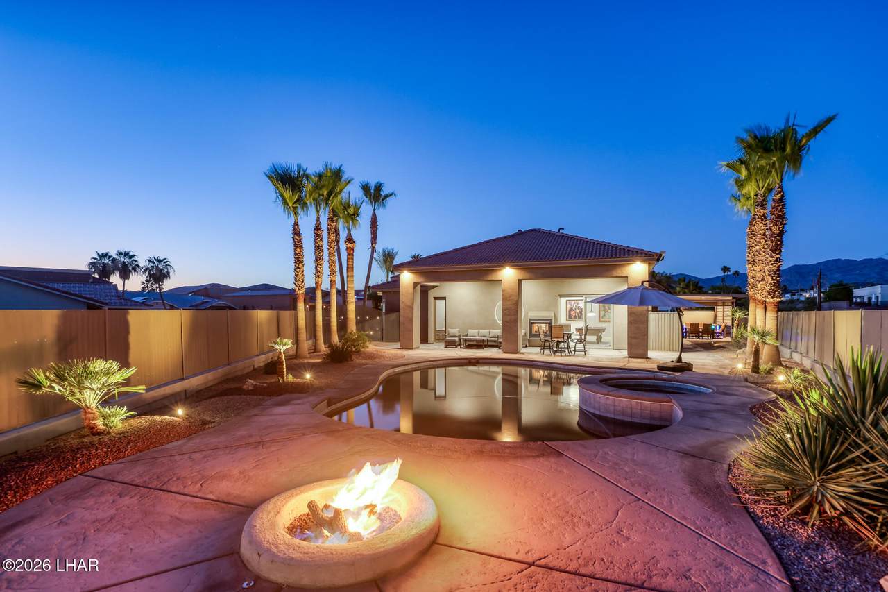 https://bt-photos.global.ssl.fastly.net/lakehavasu/1280_boomver_1_1041138-2.jpg