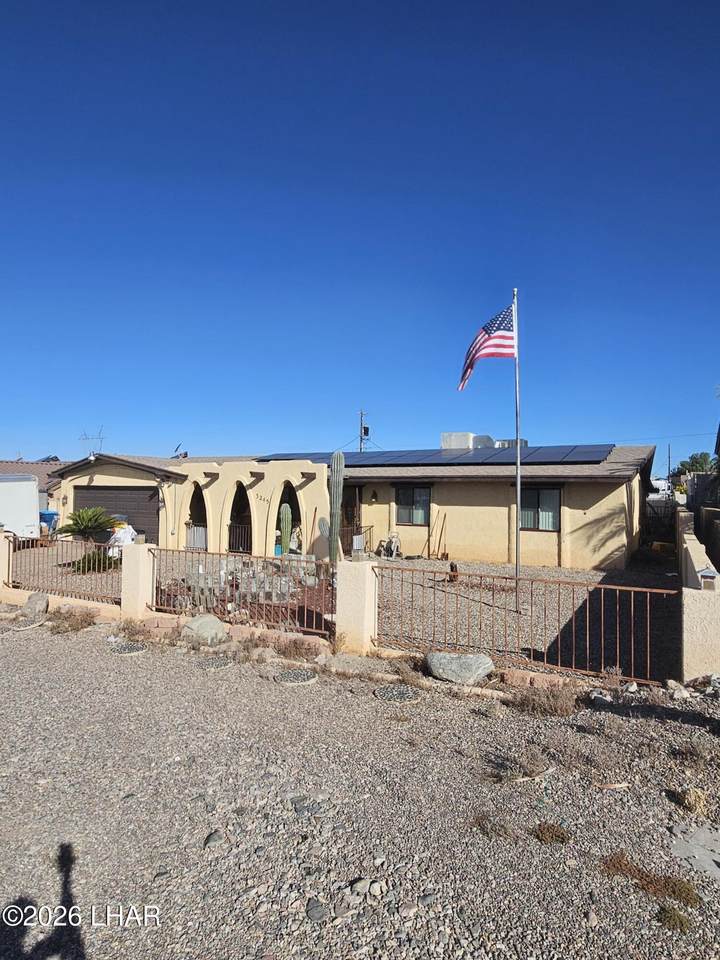 3245 Desert Sage Dr - Photo 1