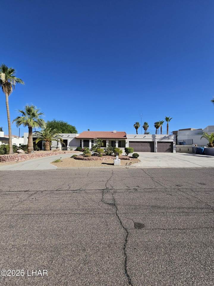 2321 Green Dr - Photo 1