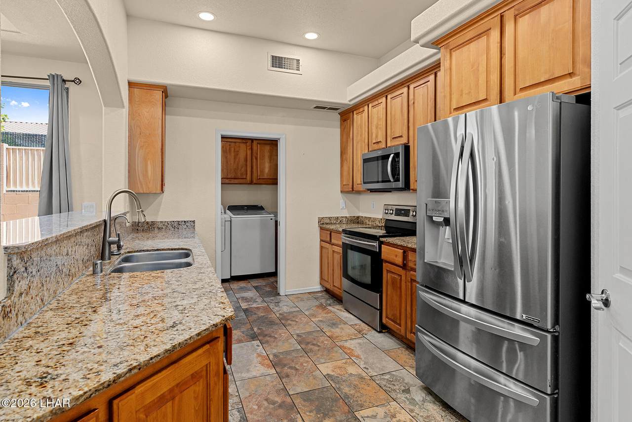 https://bt-photos.global.ssl.fastly.net/lakehavasu/1280_boomver_1_1041155-2.jpg