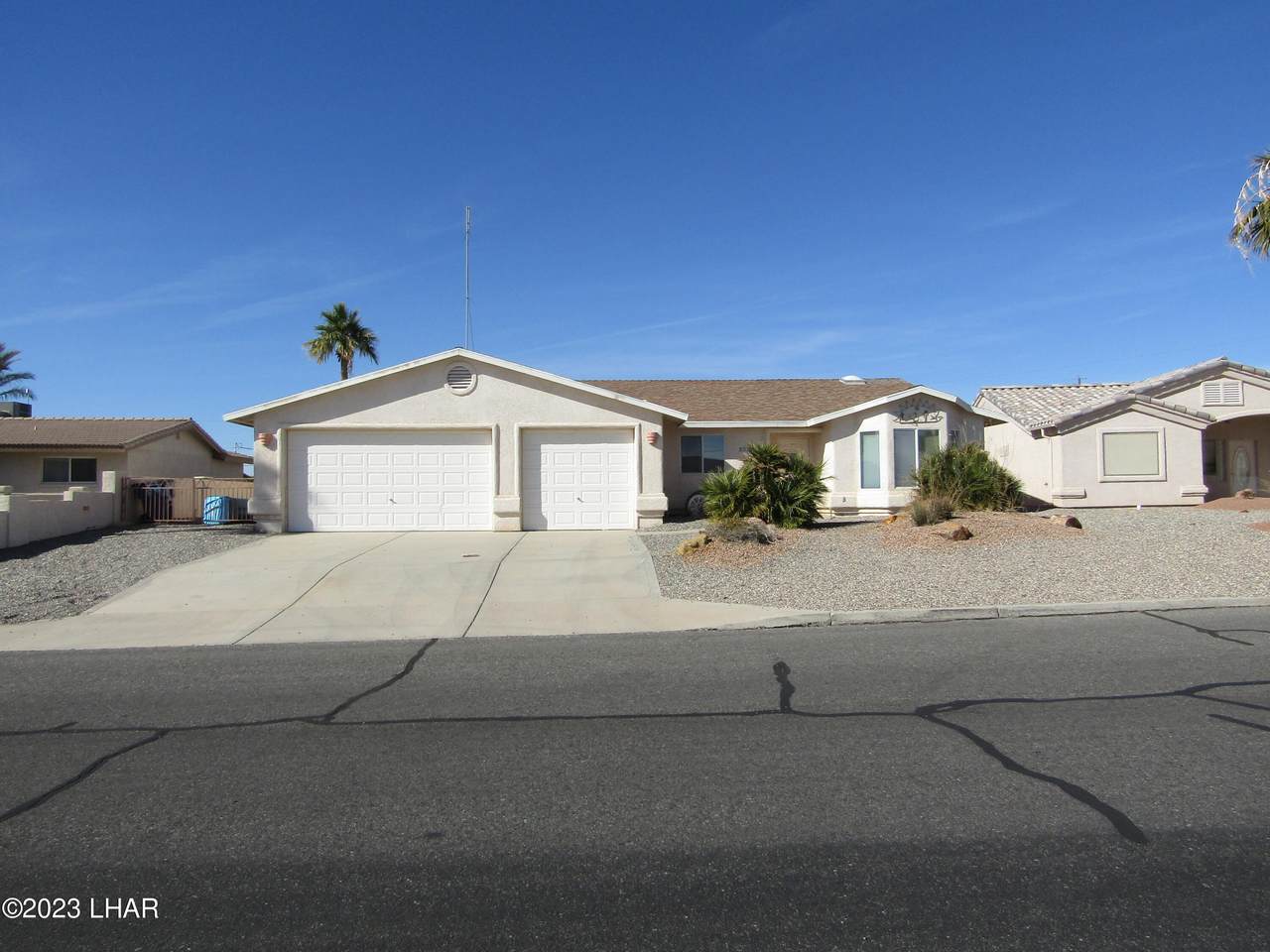 3221 Star Dr - Photo 1