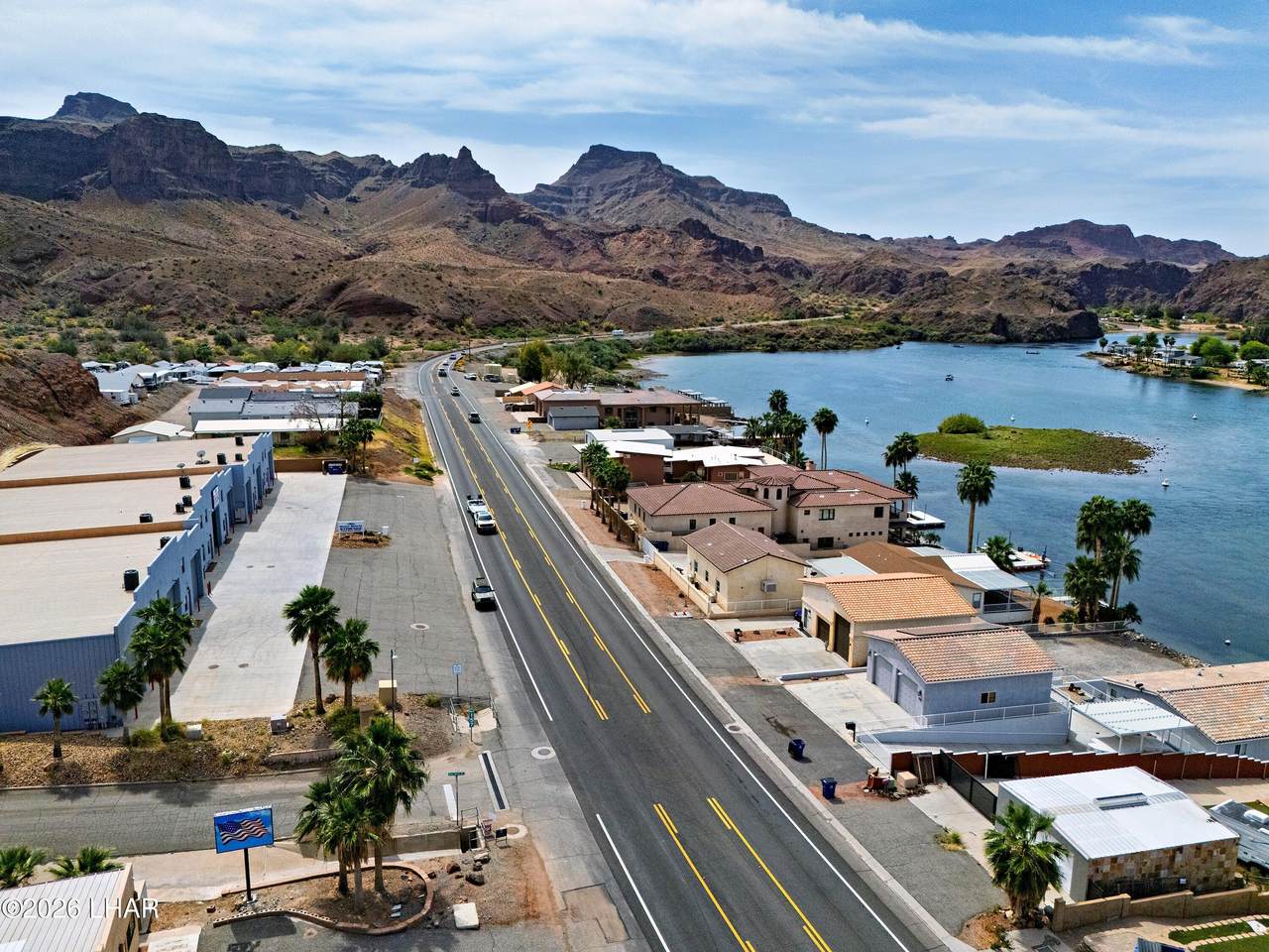 https://bt-photos.global.ssl.fastly.net/lakehavasu/1280_boomver_1_1041182-2.jpg