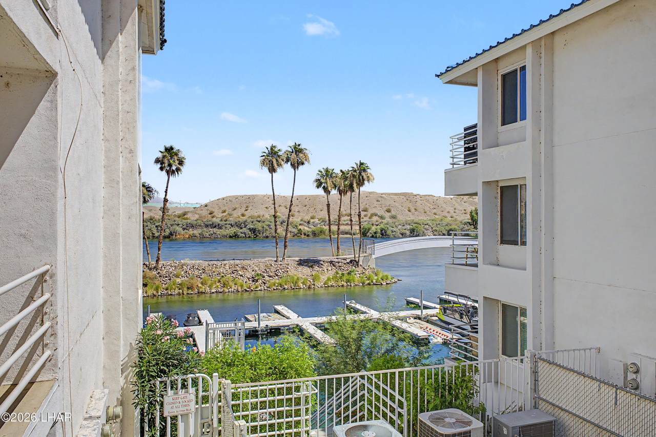 https://bt-photos.global.ssl.fastly.net/lakehavasu/1280_boomver_1_1041193-2.jpg