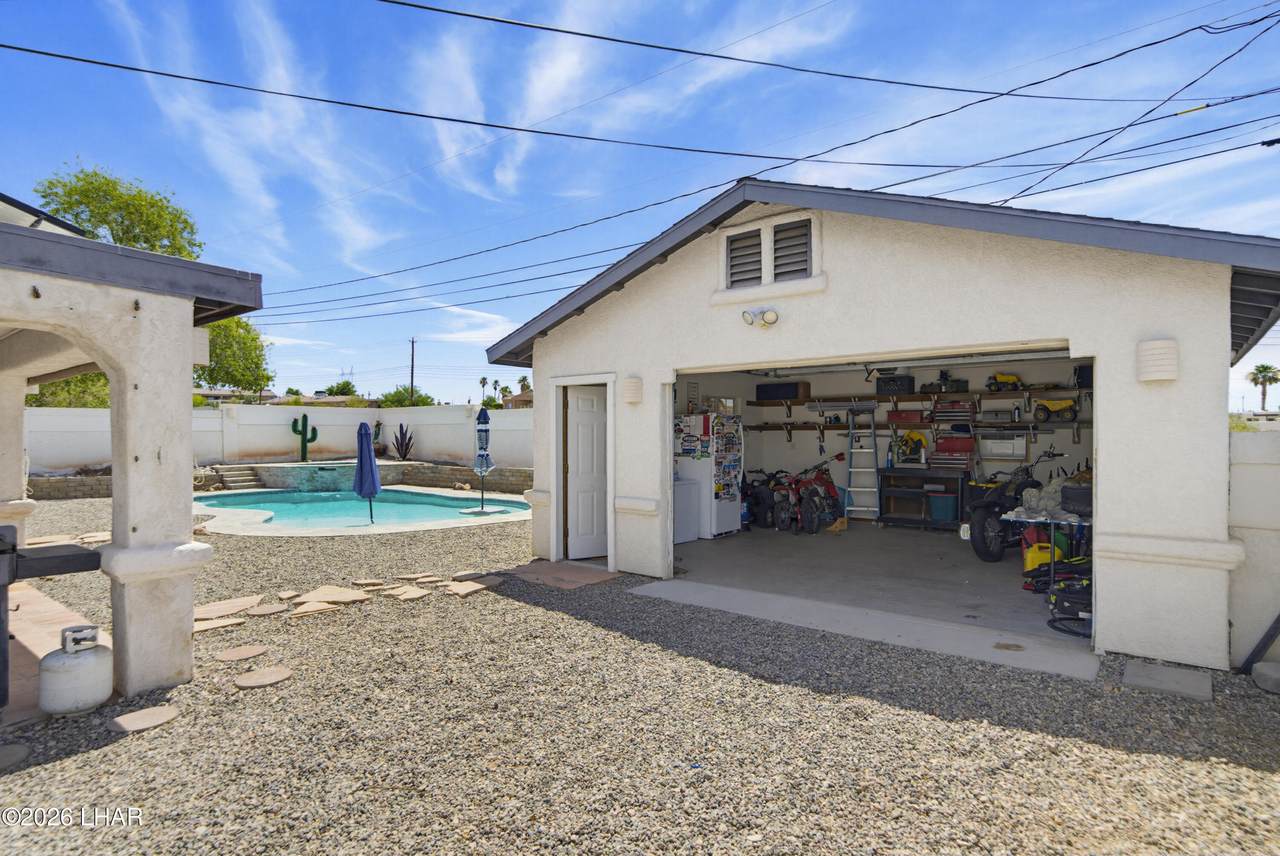 https://bt-photos.global.ssl.fastly.net/lakehavasu/1280_boomver_1_1041207-2.jpg