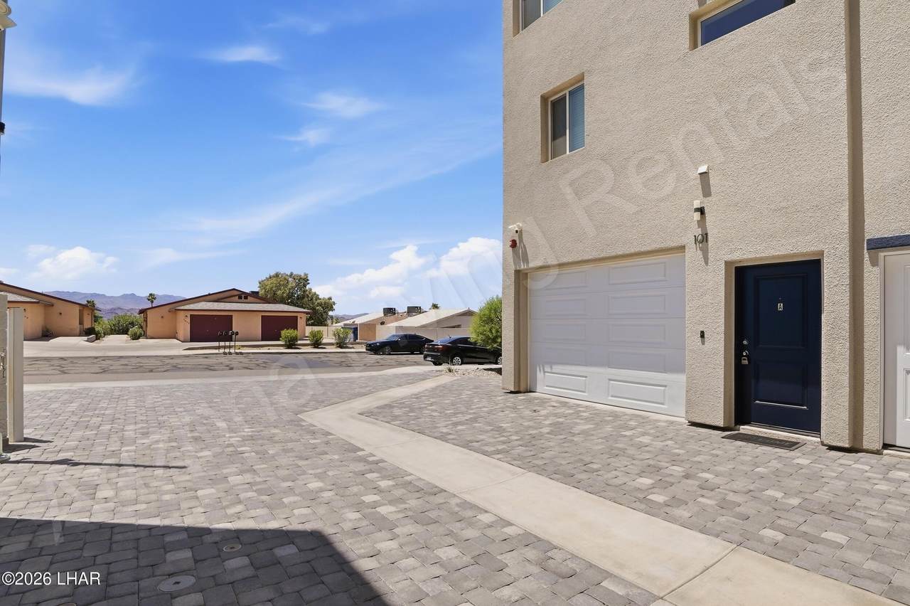 https://bt-photos.global.ssl.fastly.net/lakehavasu/1280_boomver_1_1041309-2.jpg