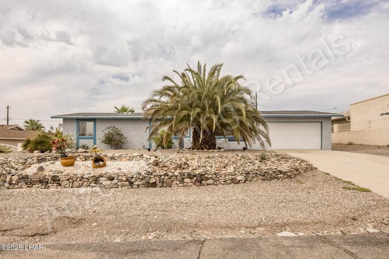 3211 Pintail Dr - Photo 1