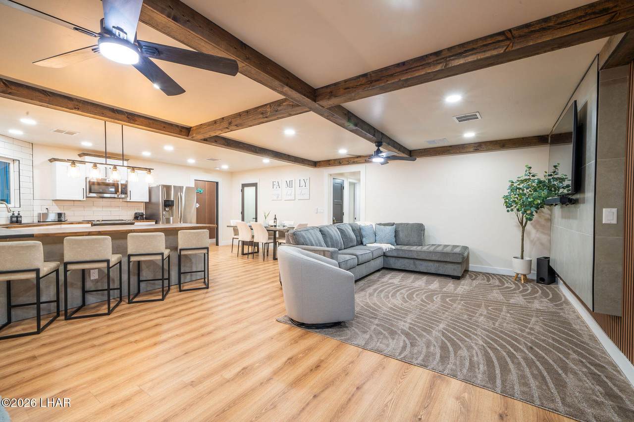 https://bt-photos.global.ssl.fastly.net/lakehavasu/1280_boomver_2_1041329-2.jpg