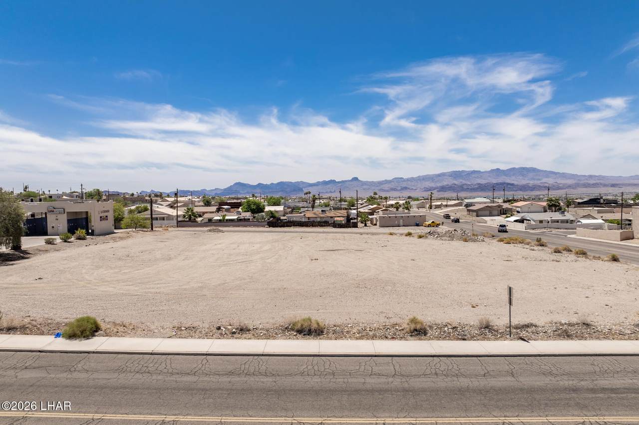 https://bt-photos.global.ssl.fastly.net/lakehavasu/1280_boomver_1_1041340-2.jpg