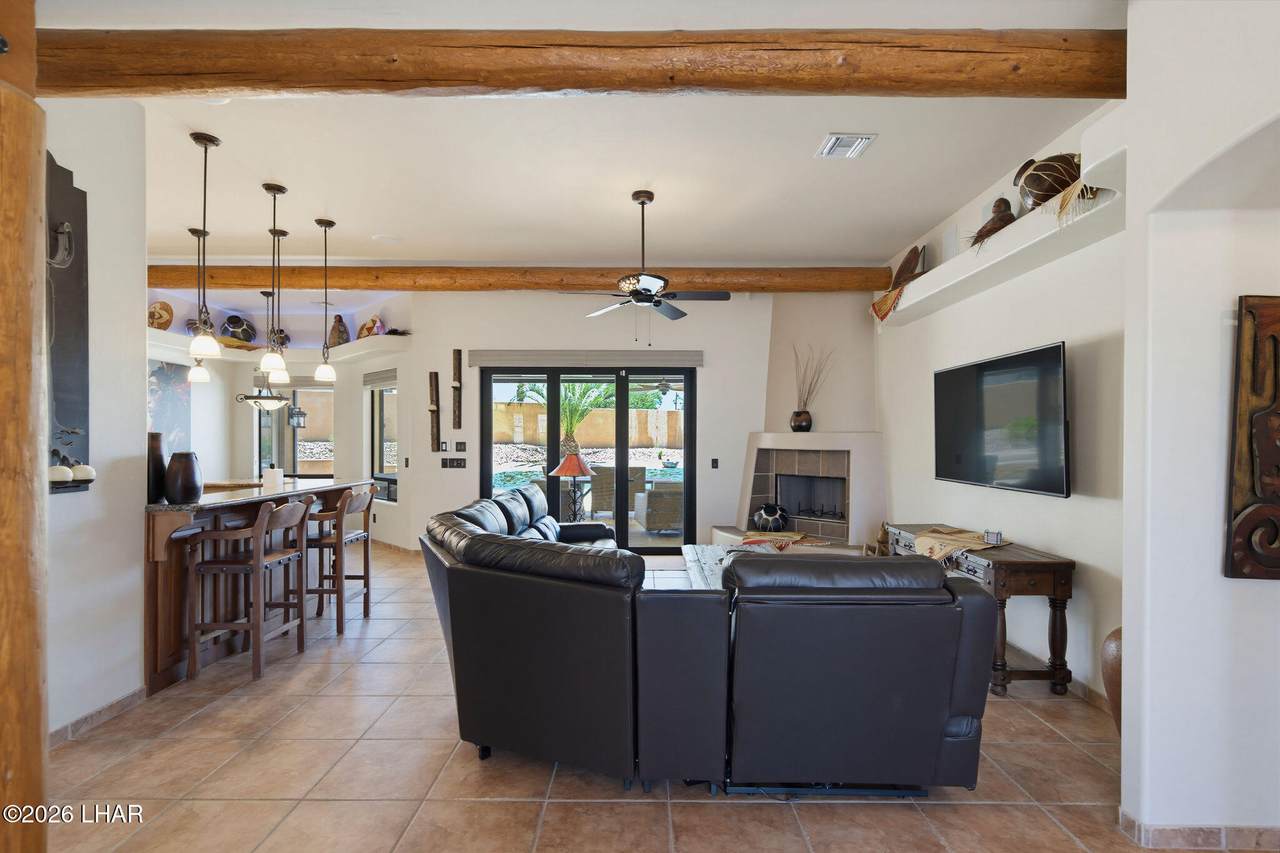 https://bt-photos.global.ssl.fastly.net/lakehavasu/1280_boomver_1_1041367-2.jpg