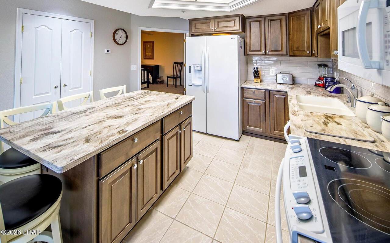 https://bt-photos.global.ssl.fastly.net/lakehavasu/1280_boomver_1_1041388-2.jpg