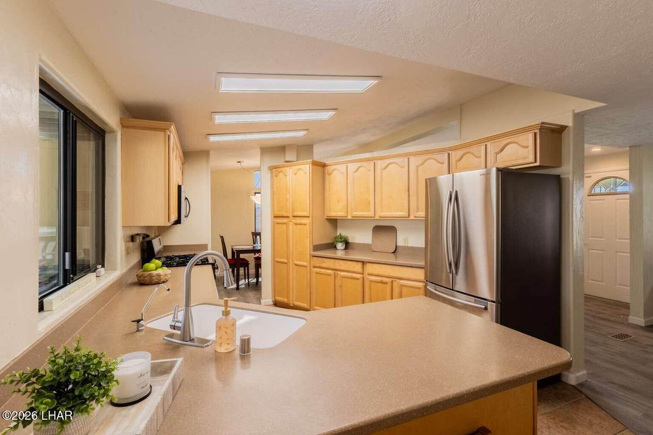 https://bt-photos.global.ssl.fastly.net/lakehavasu/1280_boomver_1_1041390-2.jpg
