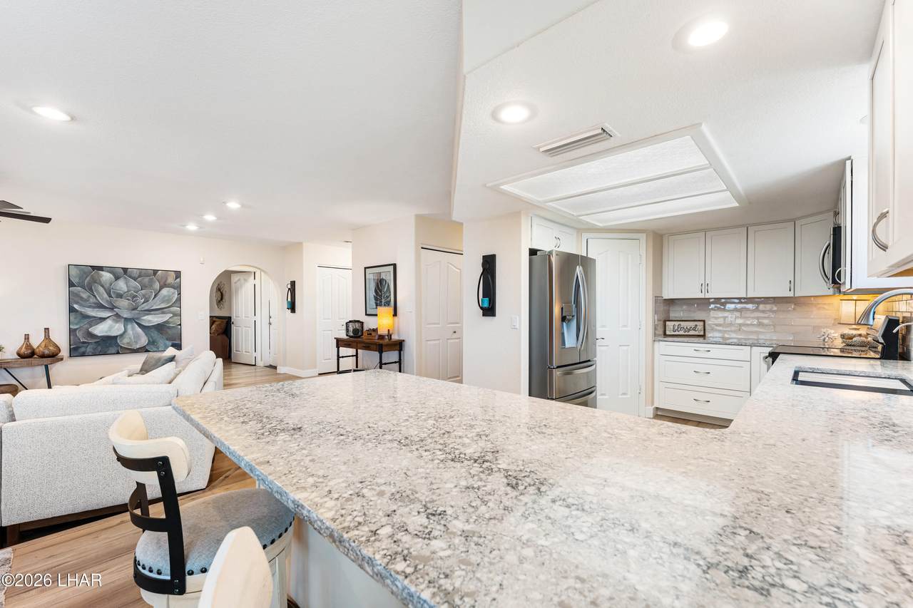 https://bt-photos.global.ssl.fastly.net/lakehavasu/1280_boomver_1_1041424-2.jpg