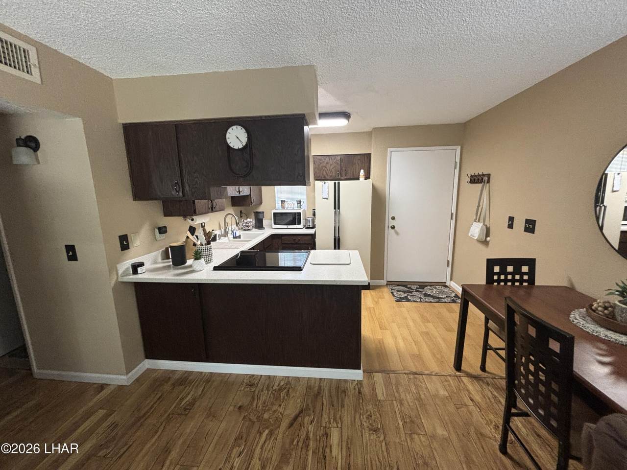 https://bt-photos.global.ssl.fastly.net/lakehavasu/1280_boomver_1_1041434-2.jpg