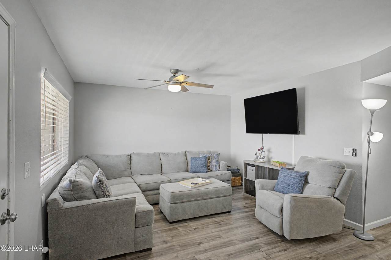 https://bt-photos.global.ssl.fastly.net/lakehavasu/1280_boomver_1_1041438-2.jpg