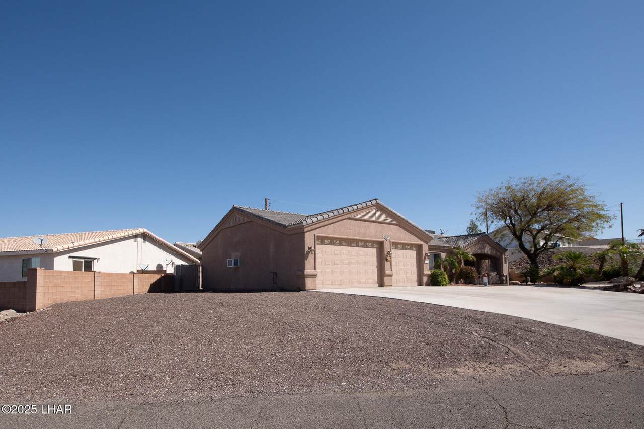 https://bt-photos.global.ssl.fastly.net/lakehavasu/1280_boomver_1_1041461-2.jpg