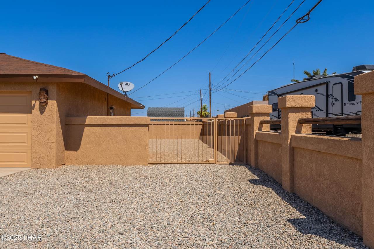 https://bt-photos.global.ssl.fastly.net/lakehavasu/1280_boomver_1_1041491-2.jpg