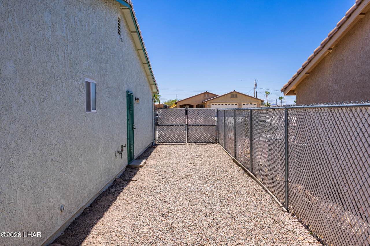 https://bt-photos.global.ssl.fastly.net/lakehavasu/1280_boomver_1_1041494-2.jpg