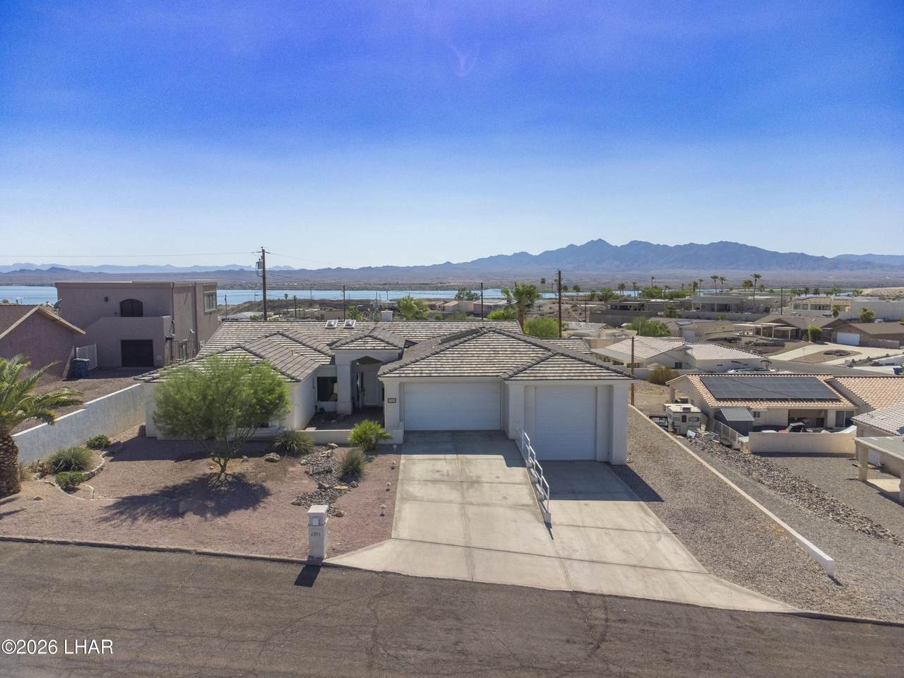 1791 Firefly Dr - Photo 1