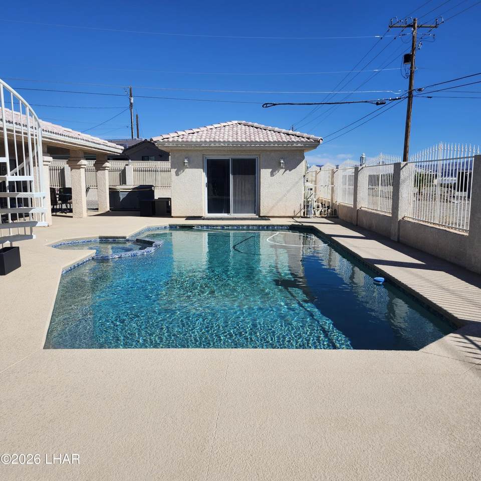 https://bt-photos.global.ssl.fastly.net/lakehavasu/1280_boomver_1_1041500-2.jpg