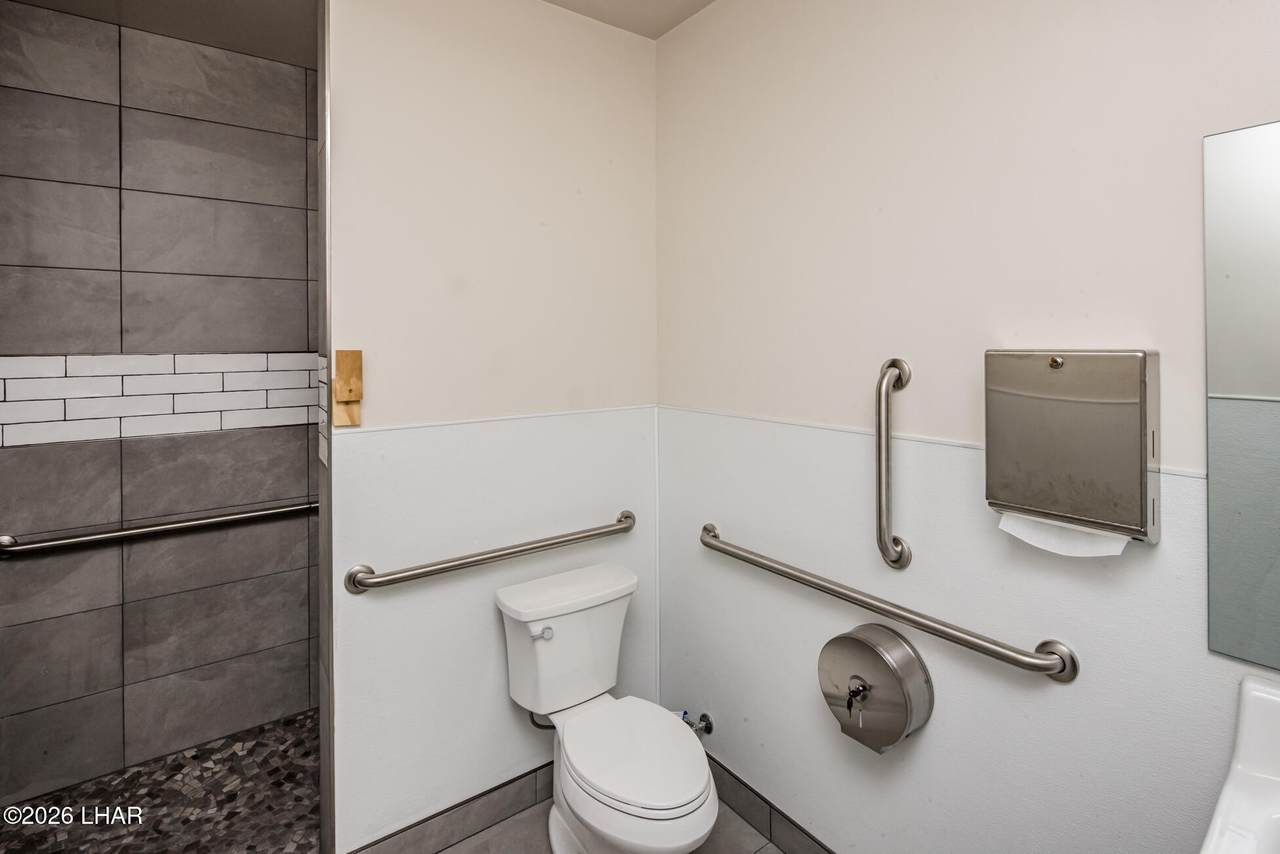 https://bt-photos.global.ssl.fastly.net/lakehavasu/1280_boomver_1_1041509-2.jpg