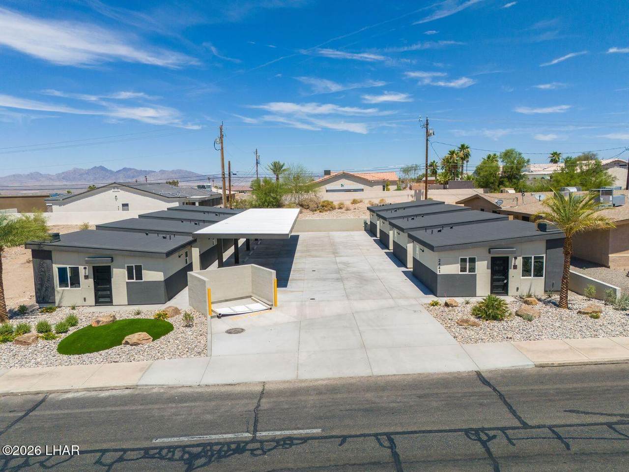 2441 Mcculloch Blvd - Photo 1