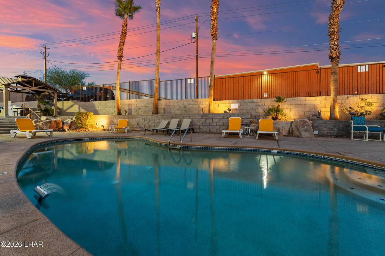 https://bt-photos.global.ssl.fastly.net/lakehavasu/1280_boomver_1_1041516-2.jpg
