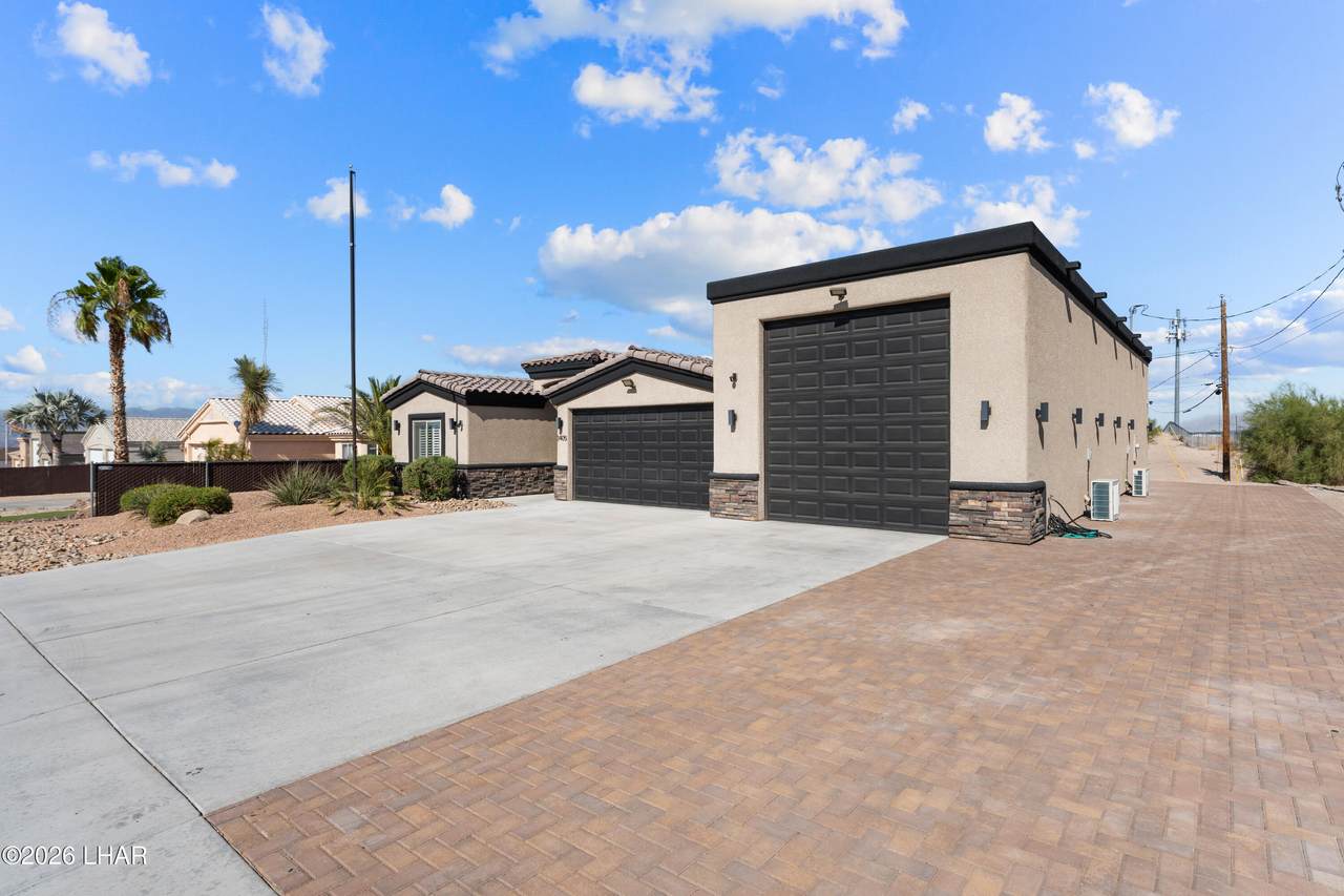 https://bt-photos.global.ssl.fastly.net/lakehavasu/1280_boomver_1_1041557-2.jpg