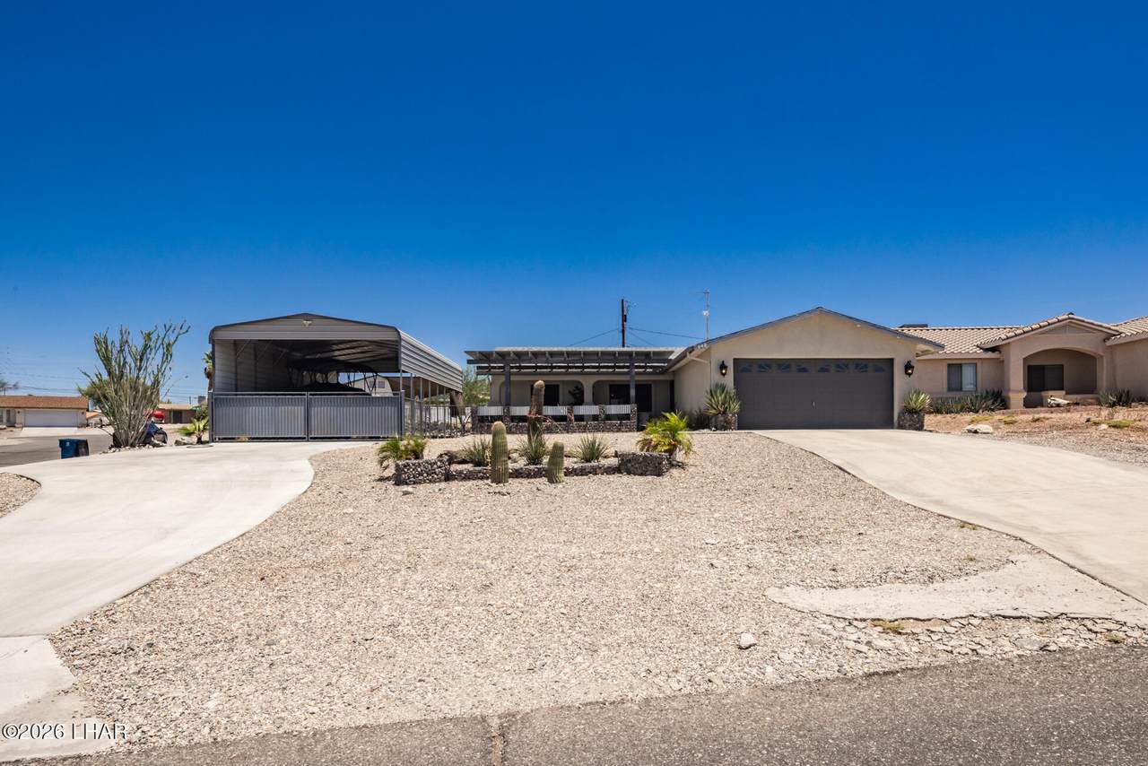 848 Canyon Dr - Photo 1