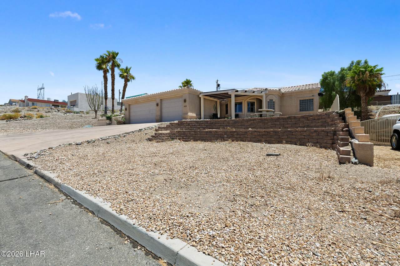 https://bt-photos.global.ssl.fastly.net/lakehavasu/1280_boomver_1_1041627-2.jpg