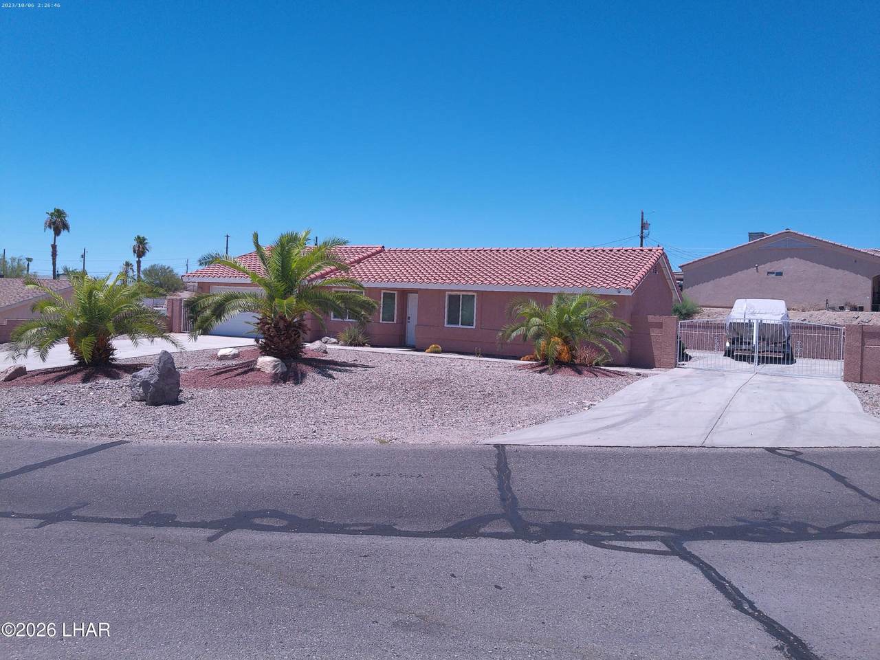 https://bt-photos.global.ssl.fastly.net/lakehavasu/1280_boomver_1_1041635-2.jpg