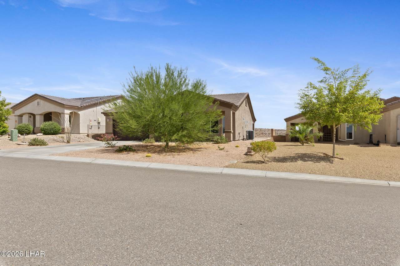 https://bt-photos.global.ssl.fastly.net/lakehavasu/1280_boomver_1_1041645-2.jpg