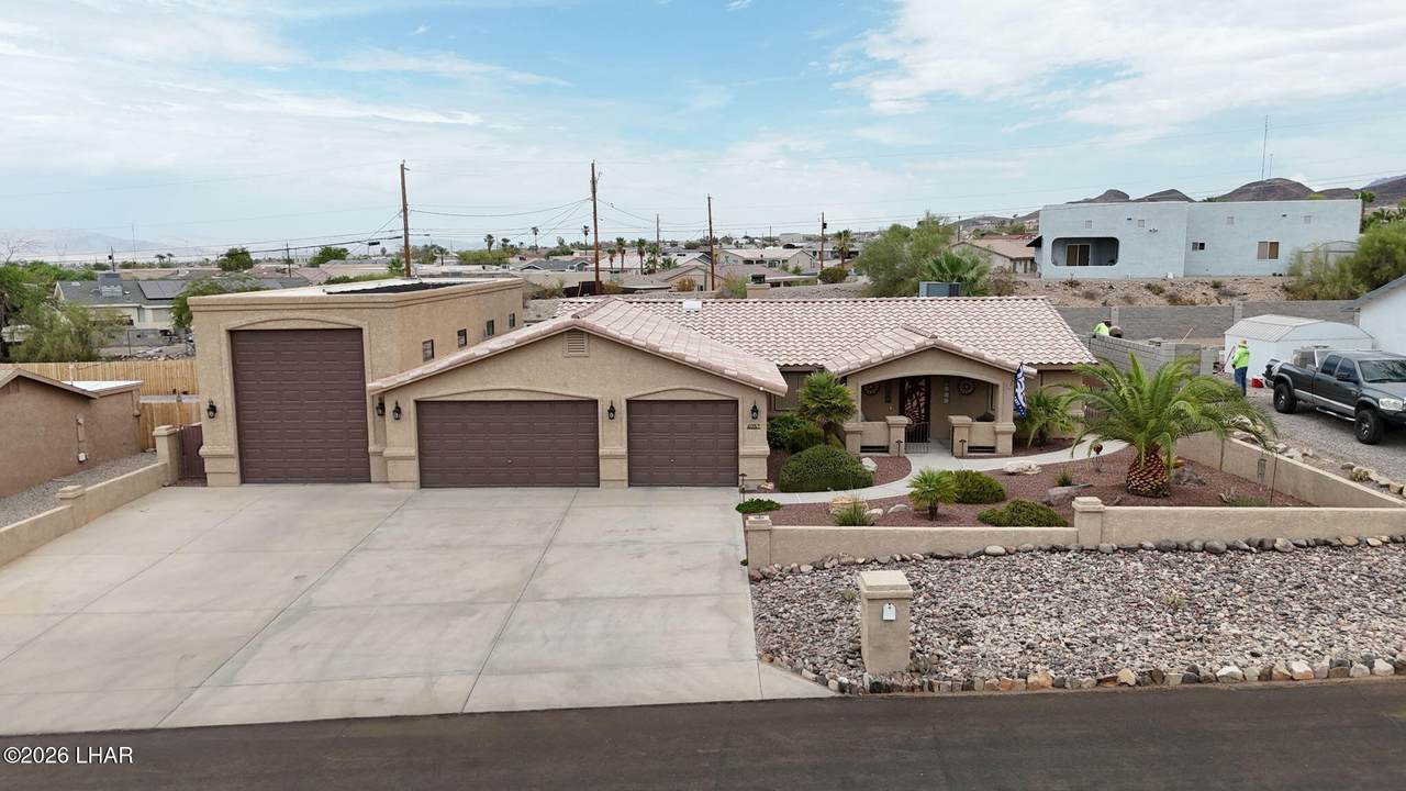 4057 Carlsbad Dr - Photo 1