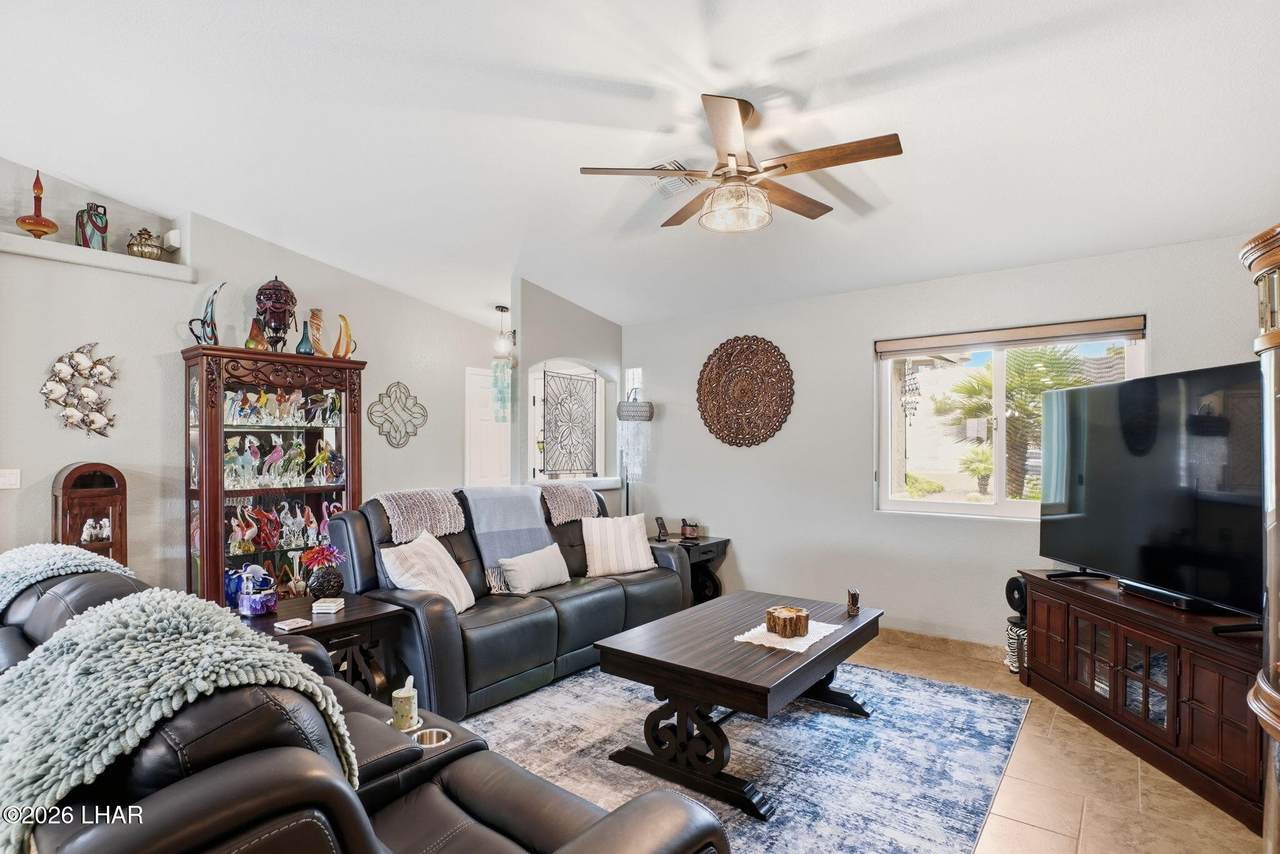 https://bt-photos.global.ssl.fastly.net/lakehavasu/1280_boomver_1_1041662-2.jpg