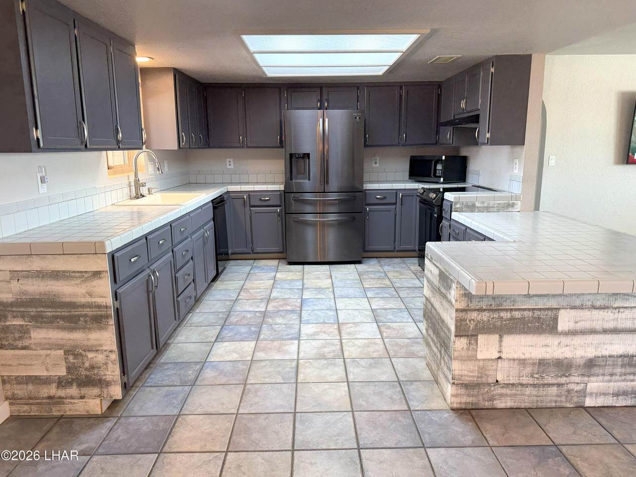 https://bt-photos.global.ssl.fastly.net/lakehavasu/1280_boomver_1_1041663-2.jpg