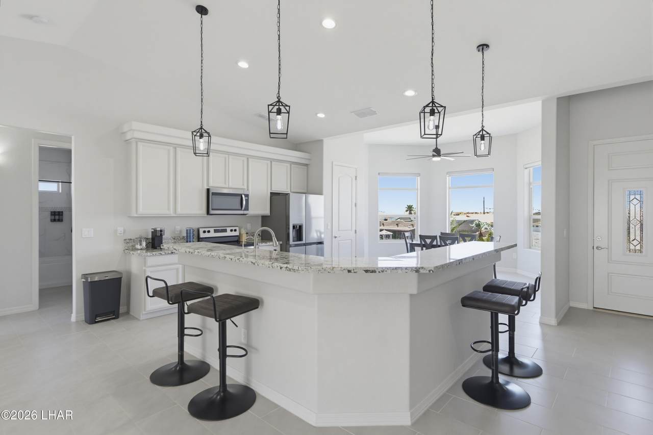 https://bt-photos.global.ssl.fastly.net/lakehavasu/1280_boomver_1_1041668-2.jpg