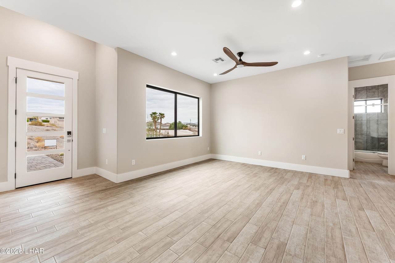 https://bt-photos.global.ssl.fastly.net/lakehavasu/1280_boomver_1_1041671-2.jpg